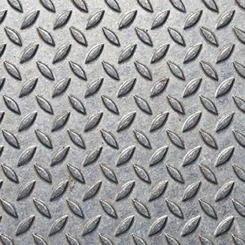 Лист стальной рифленый 3 мм чечевица
